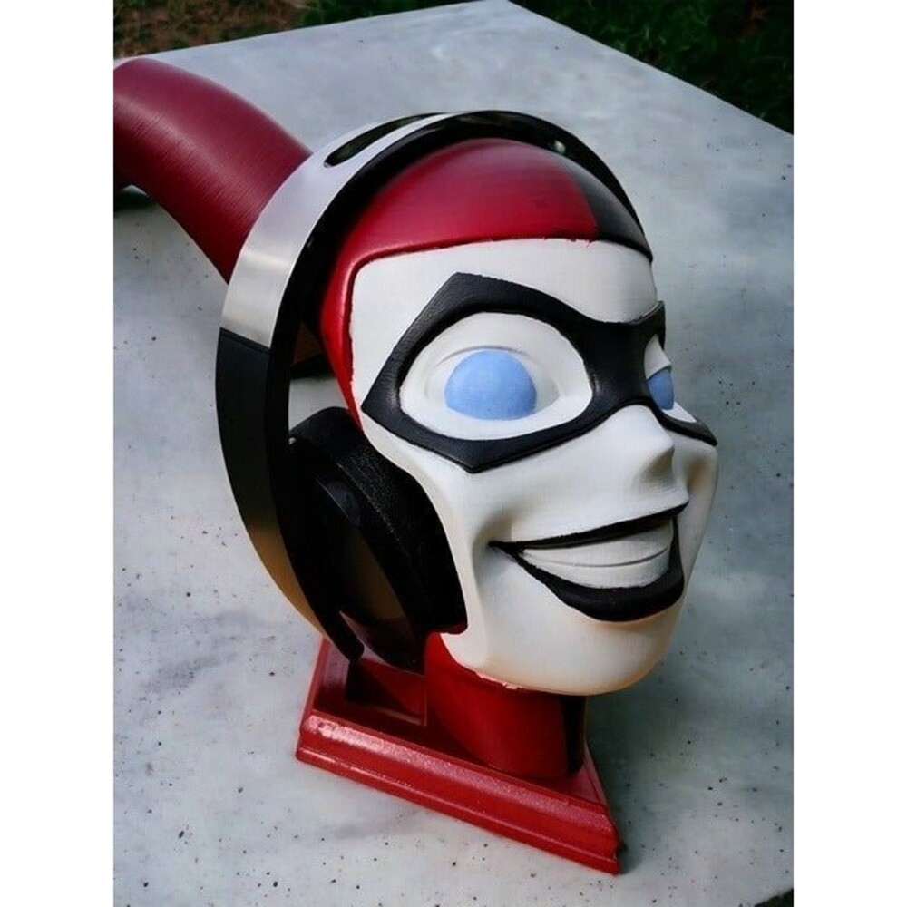 HARLEY QUINN HEADPHONE STAND